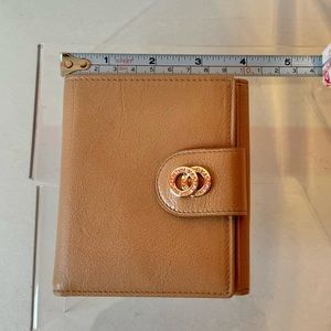 BVLGARI Taupe Leather Bifold Wallet Coin Purse Gold Logo Snap